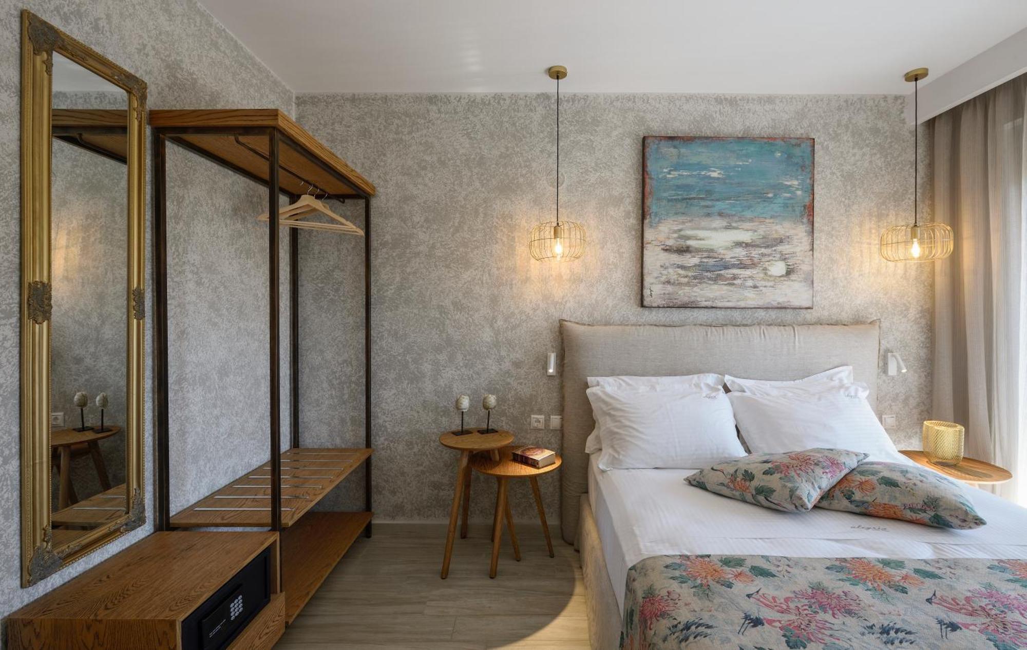 Alegria Suites Nikiti  Room photo